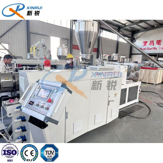 İç su geçirmez WPC kapı çerçevesi duvar paneli profil yapım makinesi WPC kapı üretim hattı