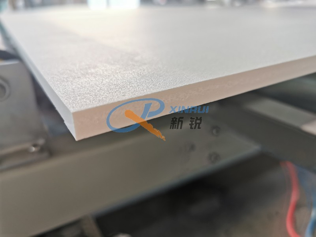 PVC Köpük Mobilya Kurulu Yapım Makinesi