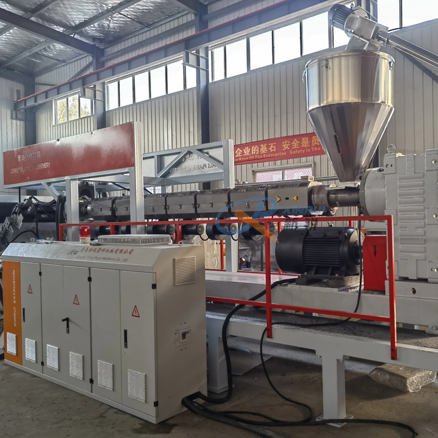 3D 5D PVC TPE TPV Araç Mat Sheet Yapım Makine Zemin Ayak Mat Ekstrüzyon Vakum Biçim Makinesi